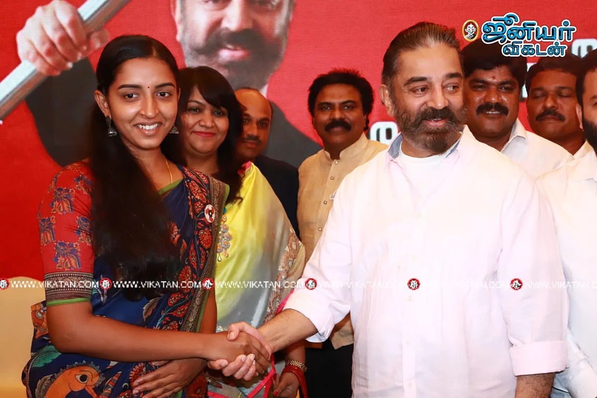 வேட்பாளர் தேர்வு; கொந்தளித்த தொண்டர்கள் - படங்களில் தேர்தல் கள நிலவரம் #PhotoAlbum