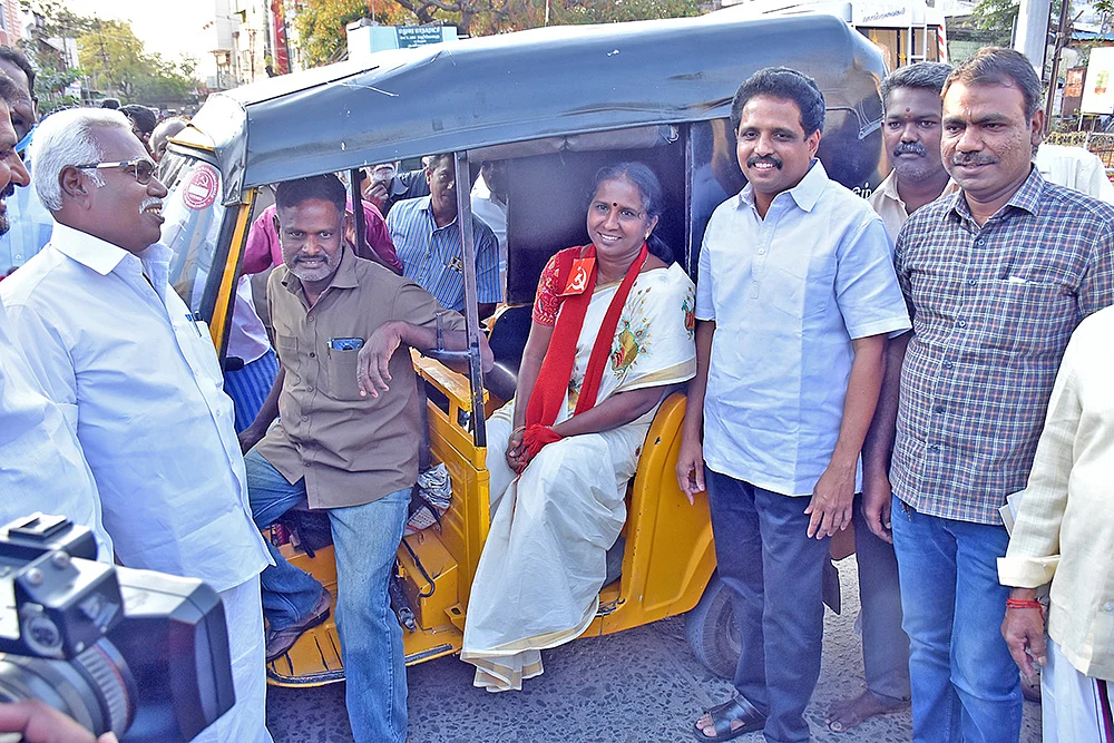 எல்லோரும் இந்நாட்டு வேட்பாளர்களே!