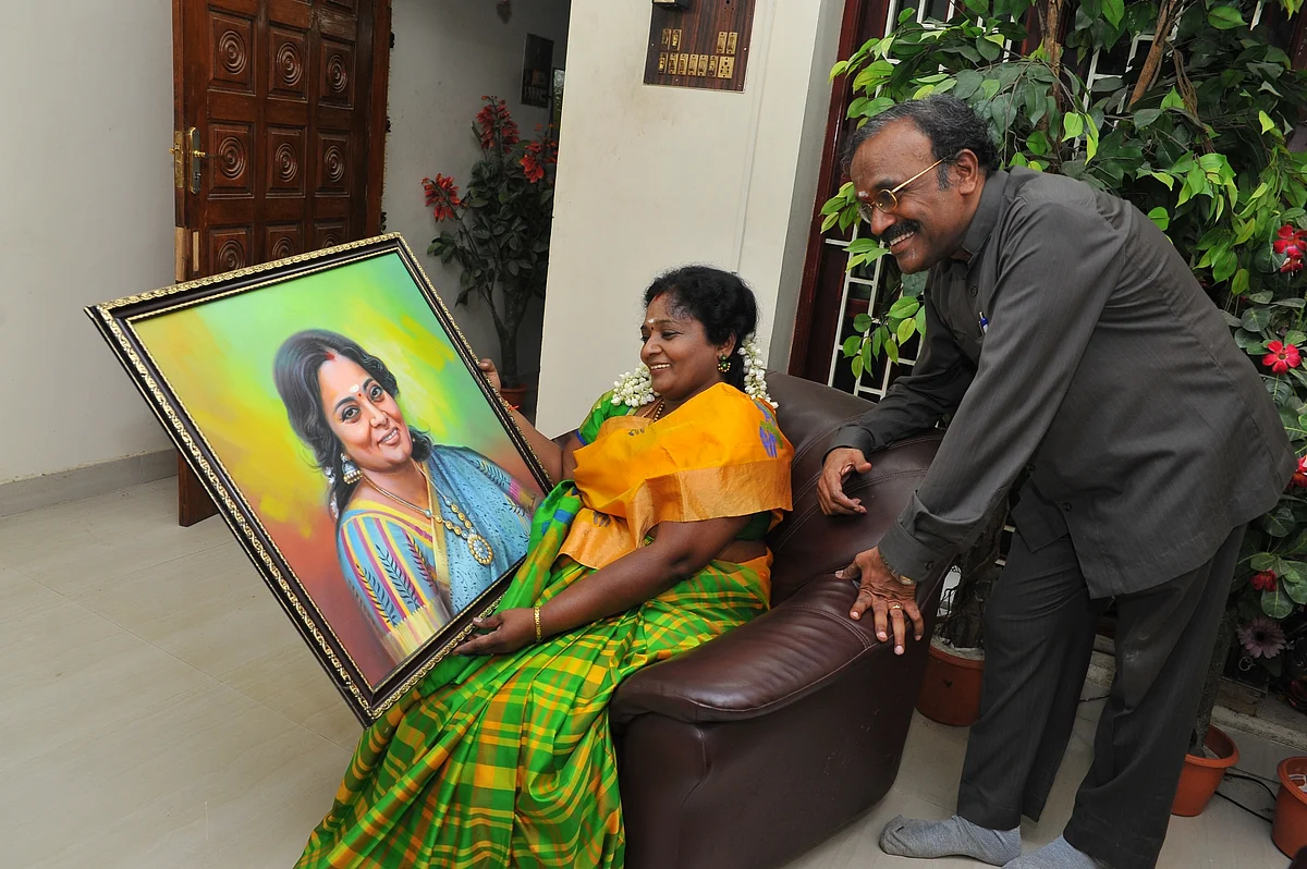 கணவருடன் தமிழிசை