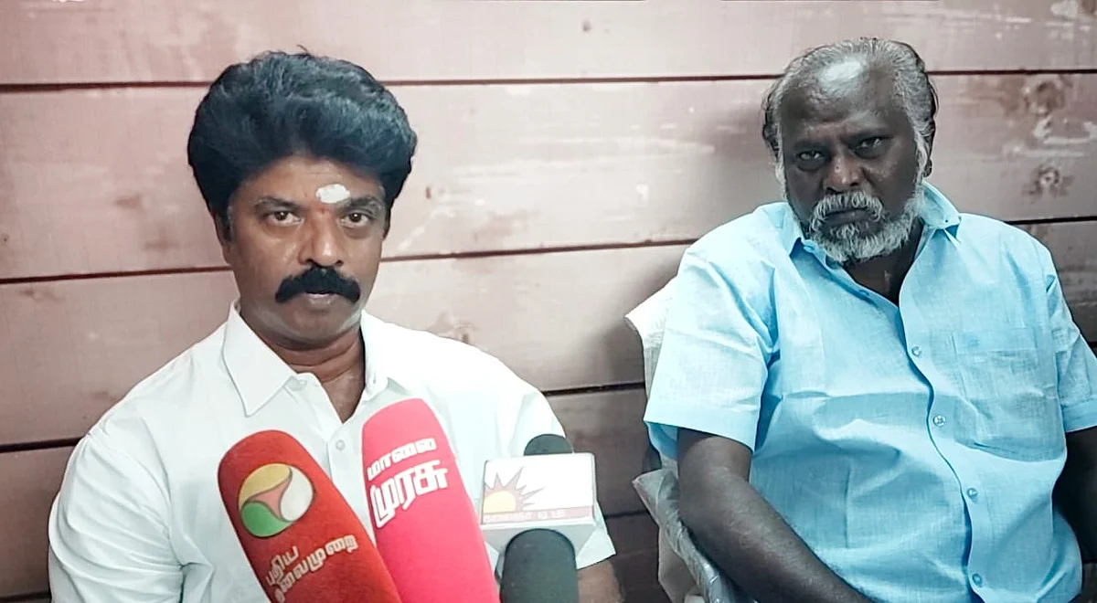 நிலக்கோட்டை (தனி) தி.மு.க கூட்டணி வேட்பாளர் முருகவேல்ராஜன்