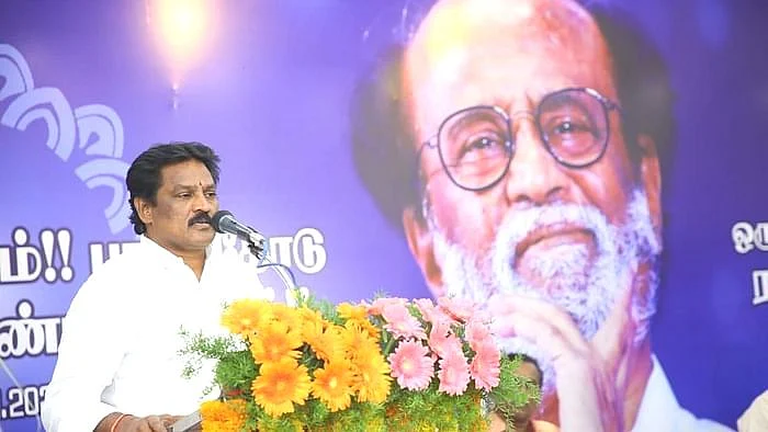 ரஜினி மக்கள் மன்றச் செயலாளர் சோளிங்கர் ரவி