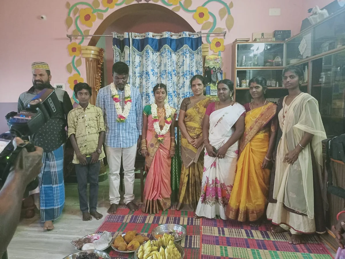 இஸ்லாமிய குடும்பத்தினர்