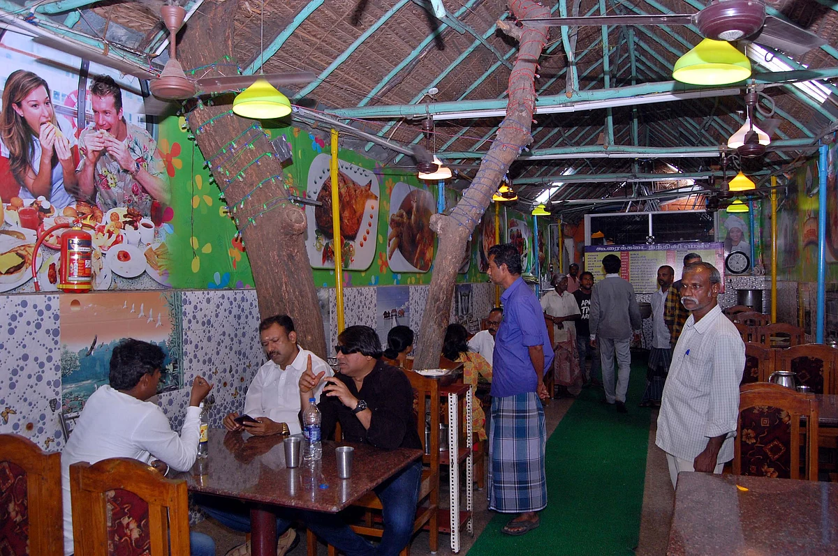 நந்தினி மெஸ் அசைவப் பிரியர்களுக்கு அதிர்ஷ்டம்