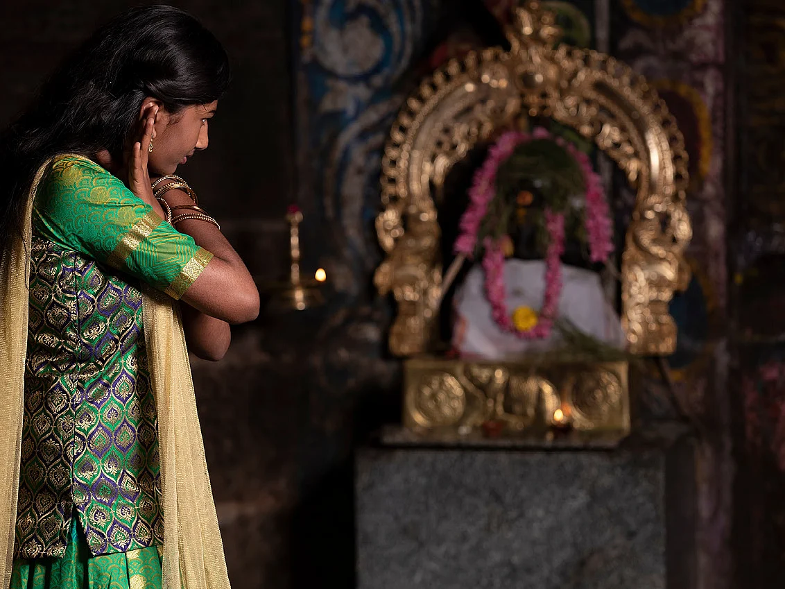 மெய்ப்பொருள் காண்பது அறிவு... 9 - தோப்புக்கரணம்...