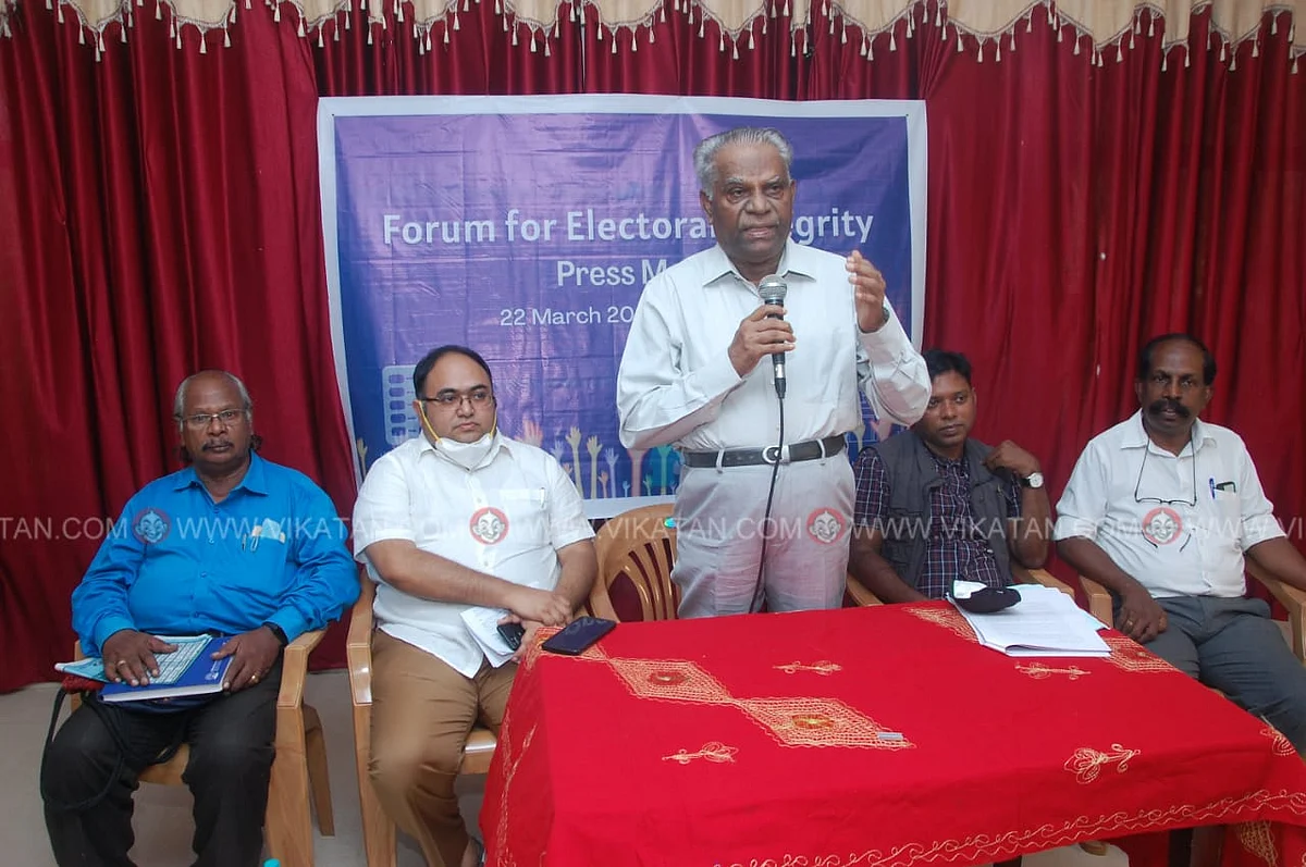 முன்னாள் ஐ.ஏ.எஸ் அதிகாரி தேவசகாயம் செய்தியாளர் சந்திப்பு