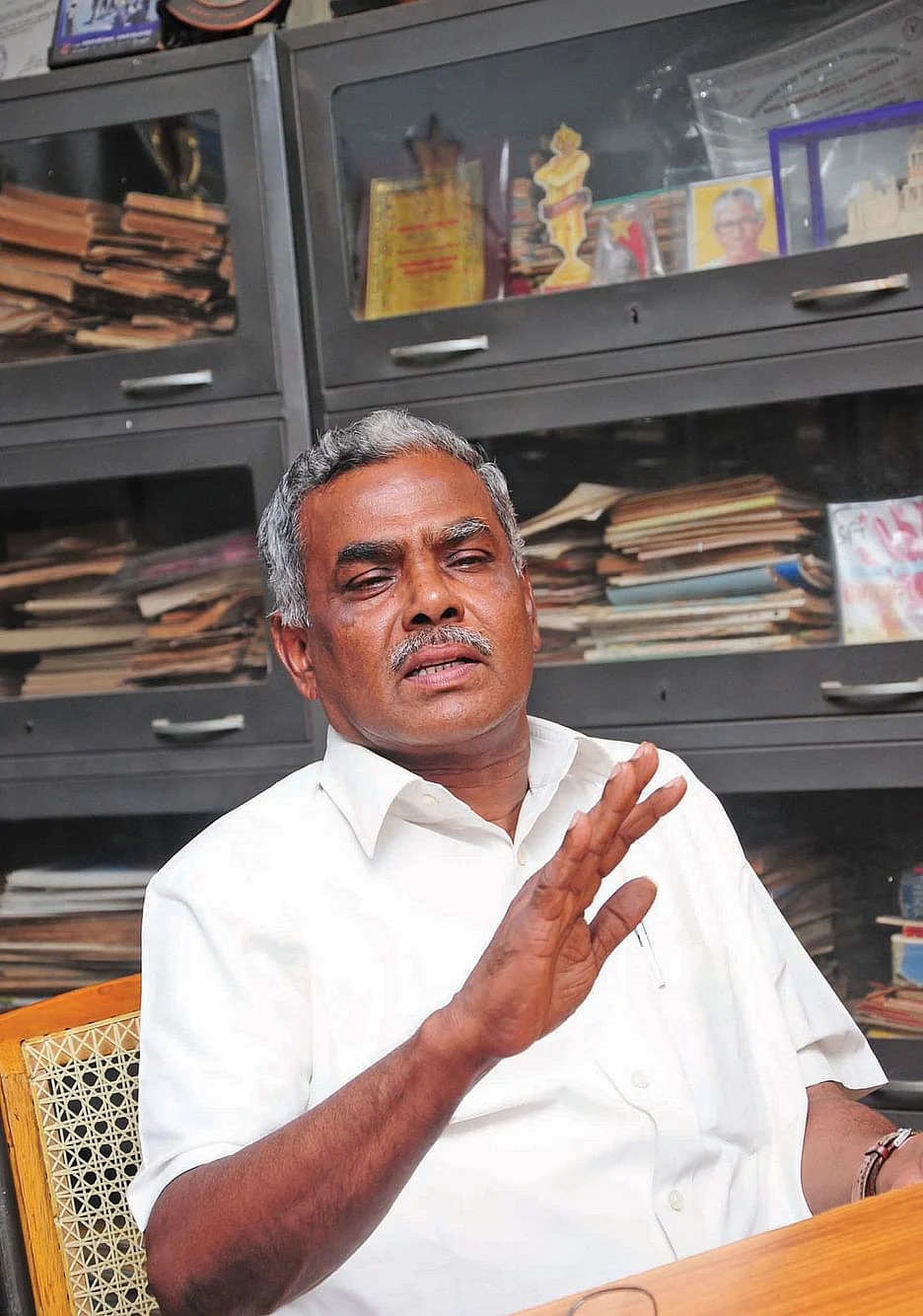 சண்முகம்