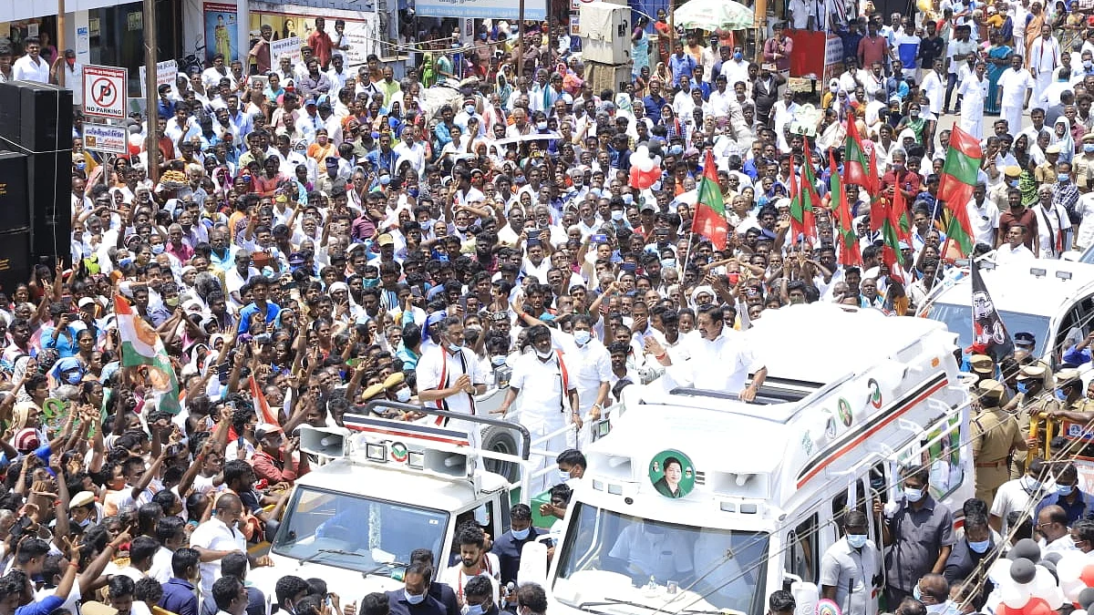 முதல்வர் பழனிச்சாமி பரப்புரை