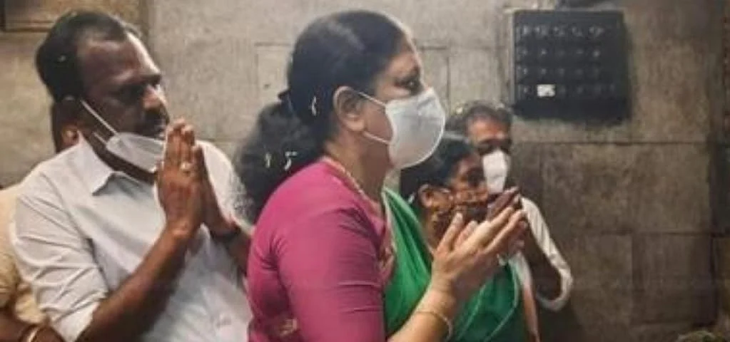 கோயிலில் வழிபாடு