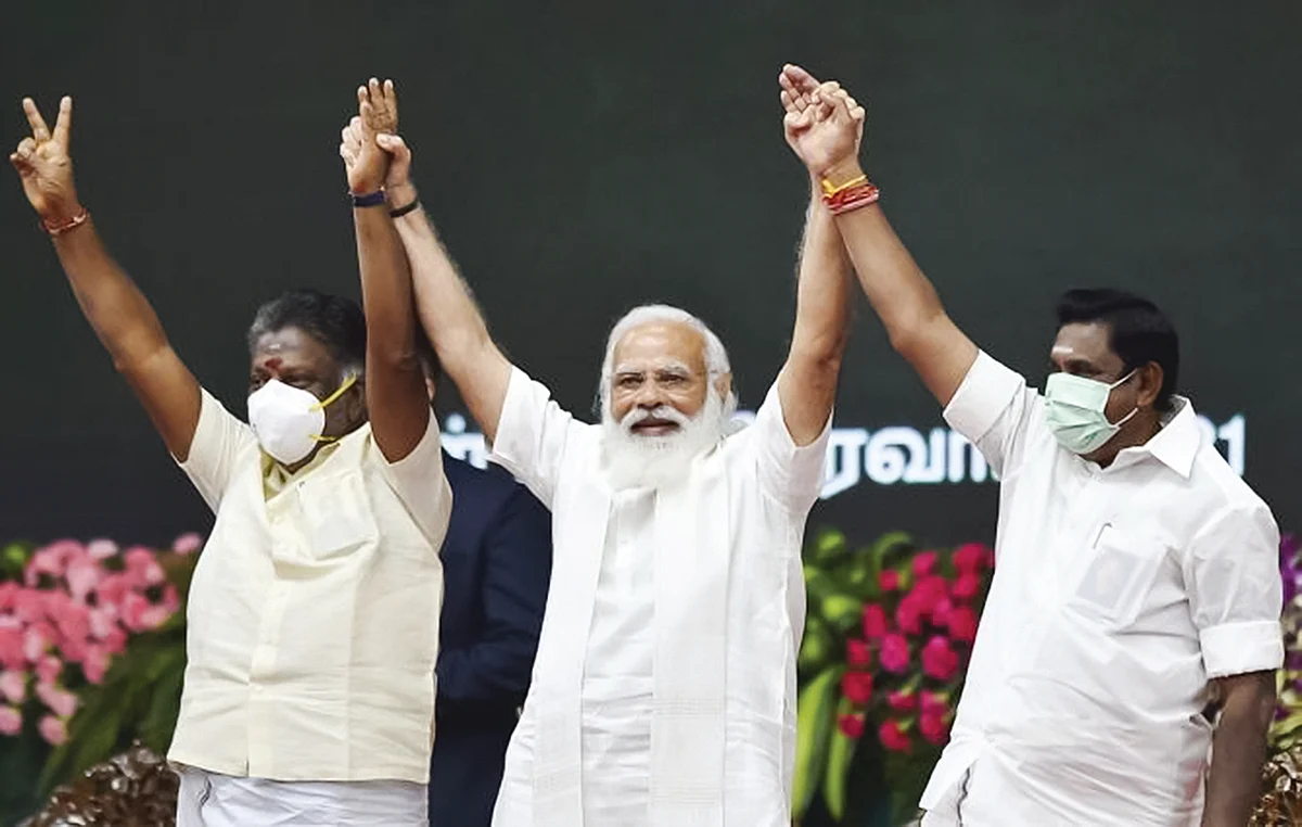 ‘வெற்றிநடை’ எடப்பாடி... ‘விடியல்’ ஸ்டாலின்... வெல்லும் கூட்டணி எது?