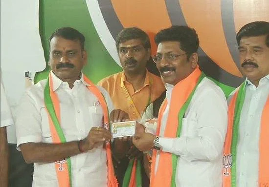 பா.ஜ.க-வில் இணைந்த எம்.எல்.ஏ சரவணன்