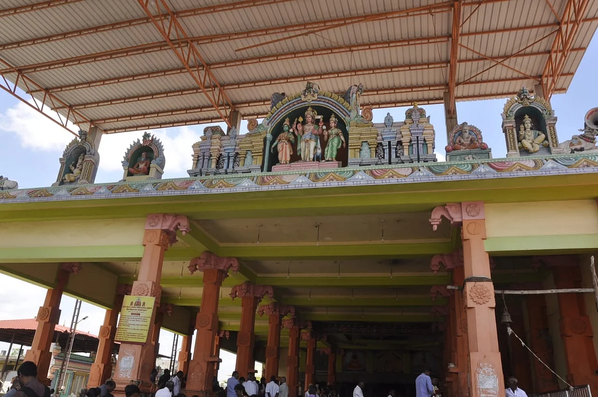 மயிலம் முருகன் கோவில்