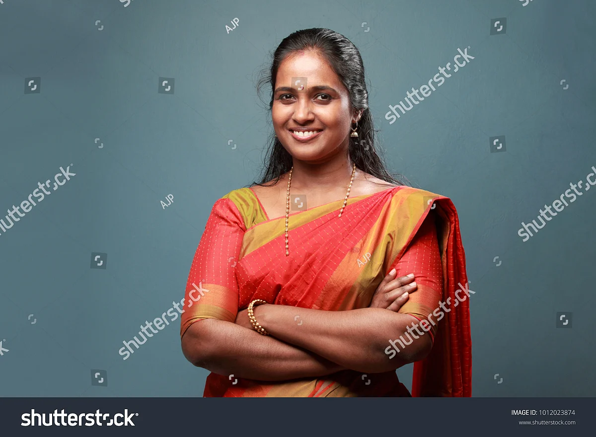 போஸ்டரில் பயன்படுத்தப்பட்ட பெண்ணின் புகைப்படம்