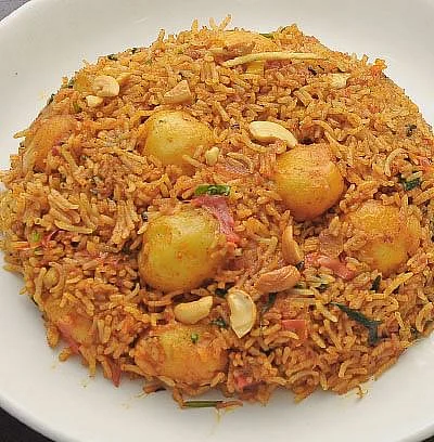 ஆலூ ‘தம்’ பிரியாணி
