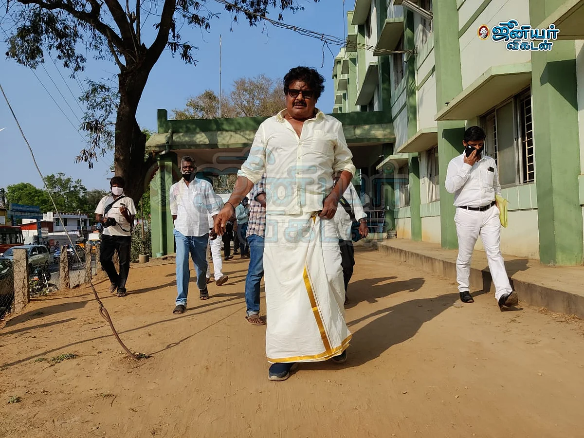 'திரும்பி வந்துட்டேன்னு சொல்லு' - 24 மணி நேரத்துக்குள் முடிவை மாற்றிய மன்சூர் அலிகான்