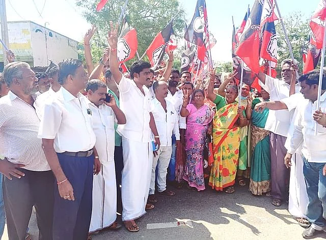கூட்டணி வேட்பாளருக்கு எதிராக நடந்த போராட்டம்