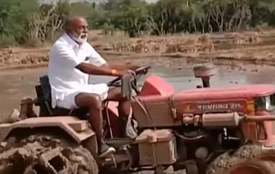 ஆந்திர முன்னாள் அமைச்சர் ரகுவீர ரெட்டி