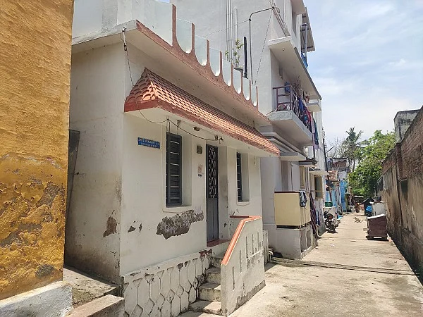 சிறு வயதில் விவேக் வாழ்ந்த வீடு இருக்கும் தெரு