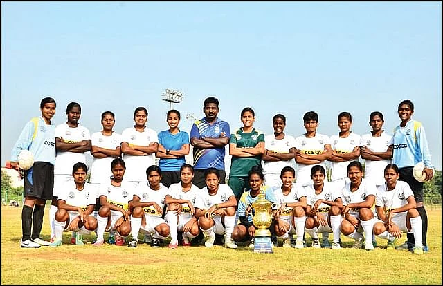 Tamil Nadu senior team - 2018 senior nationals champions with coach Muruhuvendhan