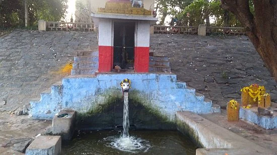 நந்தி அருவி