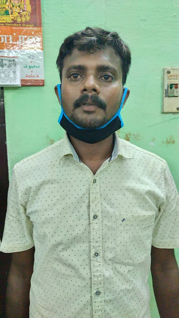 நகை பறிப்பு வழக்கில் கைது