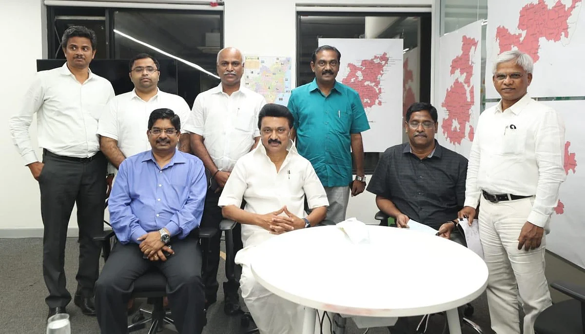 ஐ-பேக் அலுவலகத்தில் ஸ்டாலின்