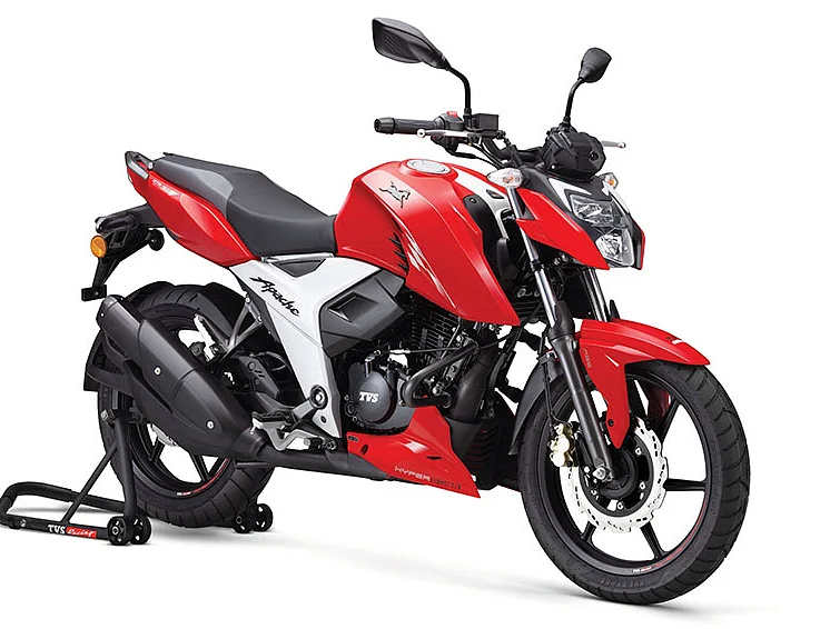 கூடியிருக்கிறதா சக்தி? டிவிஎஸ் அப்பாச்சி RTR 160 4V