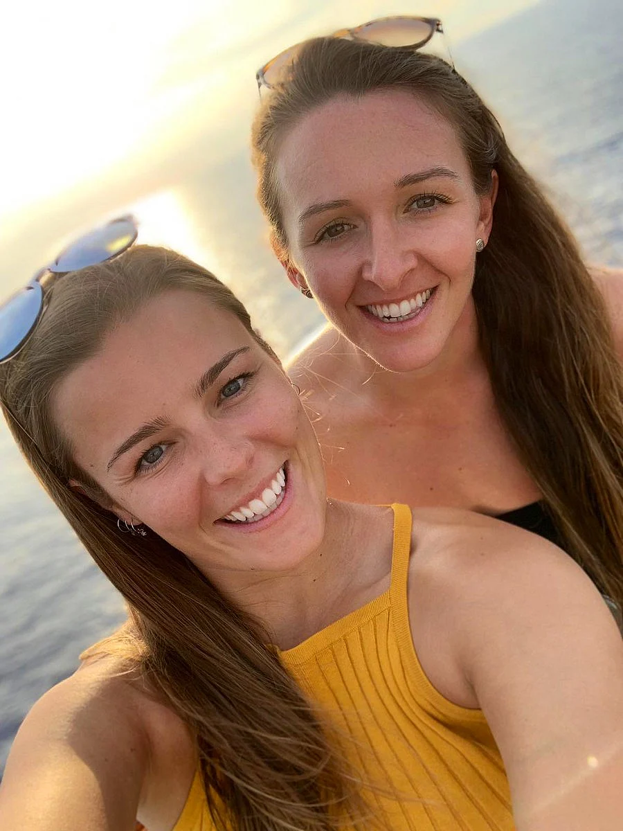 Alexandra Hartley & Kate Cross