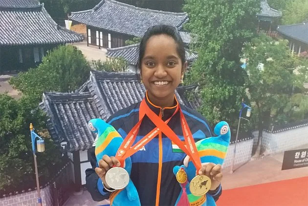 Elavenil Valarivan