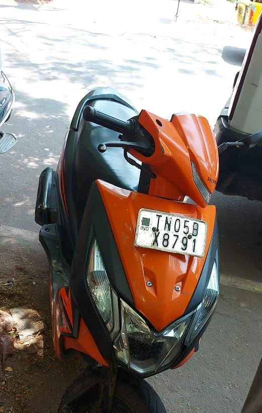 சசிகுமாரின் பைக்