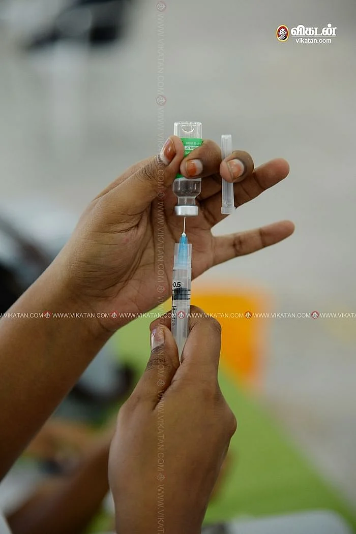 கொரோனா தடுப்பூசி