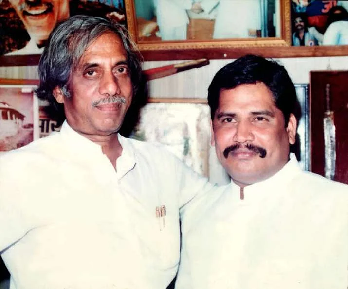 மஸ்தான்