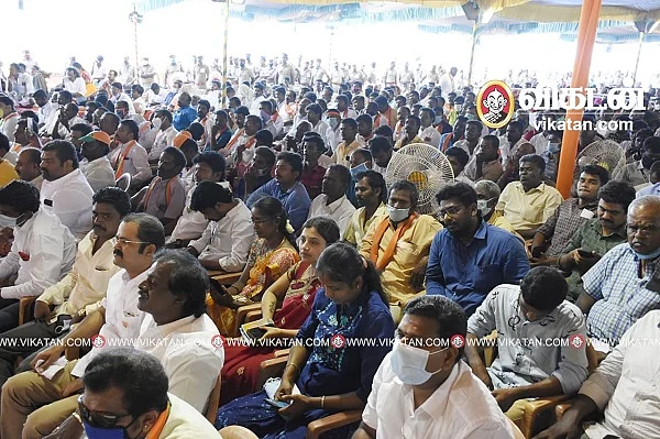 பொதுக்கூட்டத்தில் கலந்துகொண்டவர்கள்