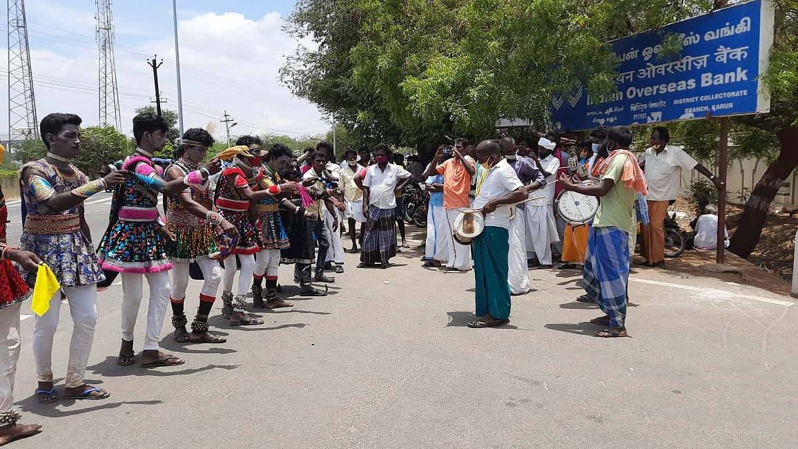நாடகக் கலைஞர்கள்