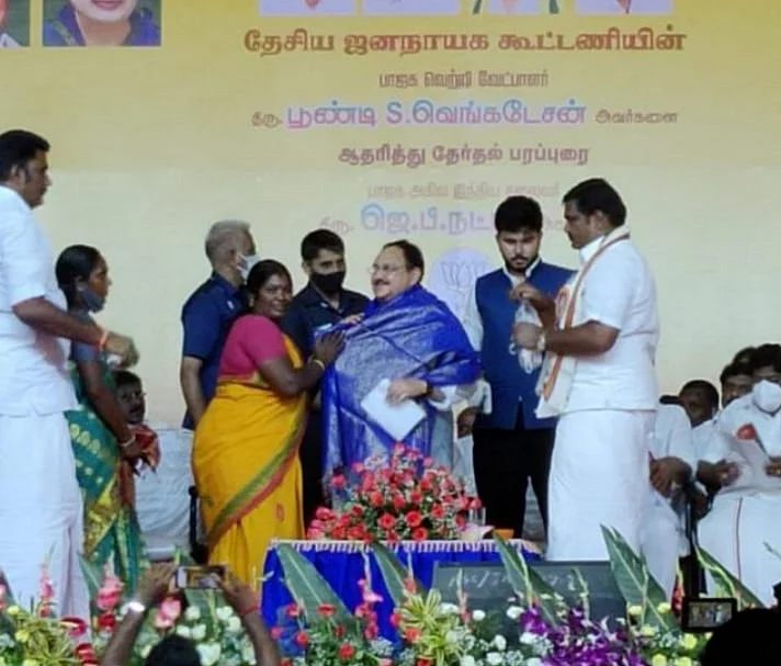 பி.ஜே.பி பிரமுகர் ஆசைக்கனி
