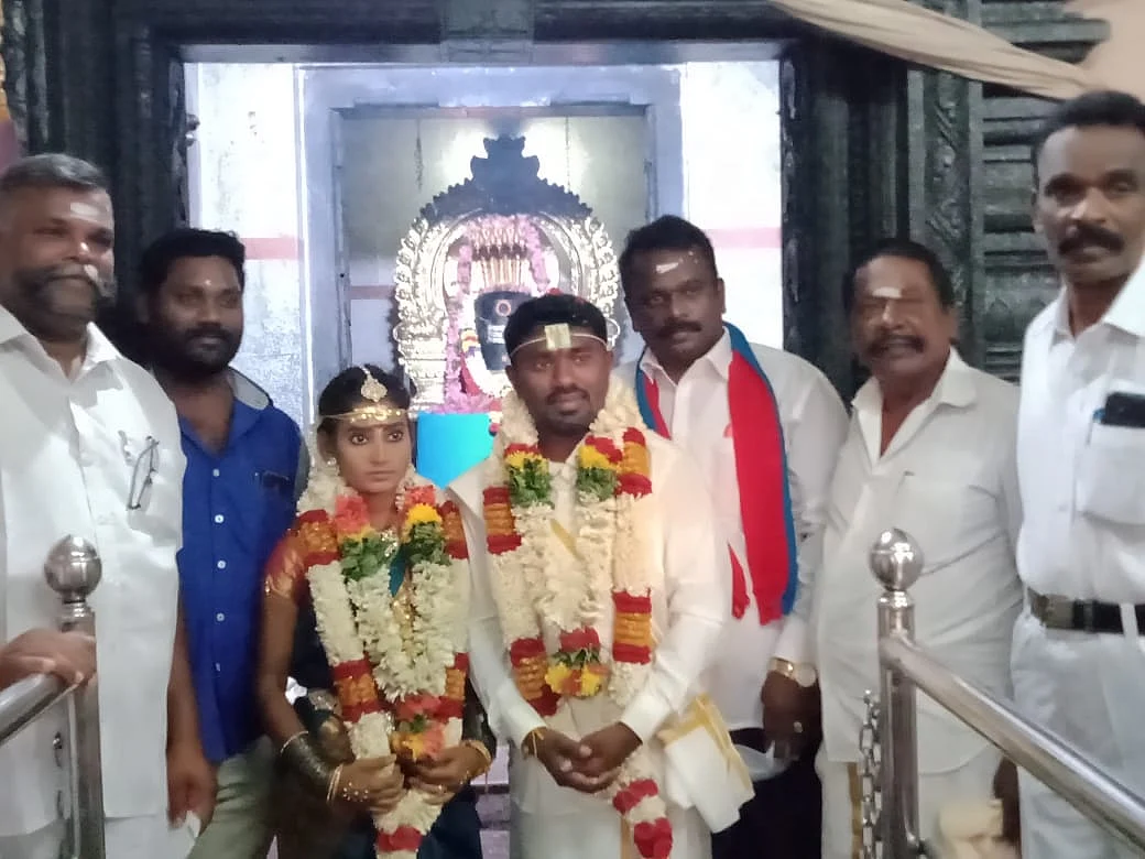 சேலம்: நீண்ட போராட்டம்; முதல் முறையாக திருமலைகிரி கோயிலுக்குள் நடந்த பட்டியல் சமூக திருமணம்