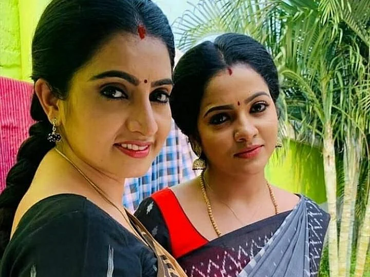 ``சித்ரா சந்தோஷமா இருக்கான்னு தப்பா நினைச்சுட்டோம்!" - `பாண்டியன் ஸ்டோர்ஸ்' சுஜிதா