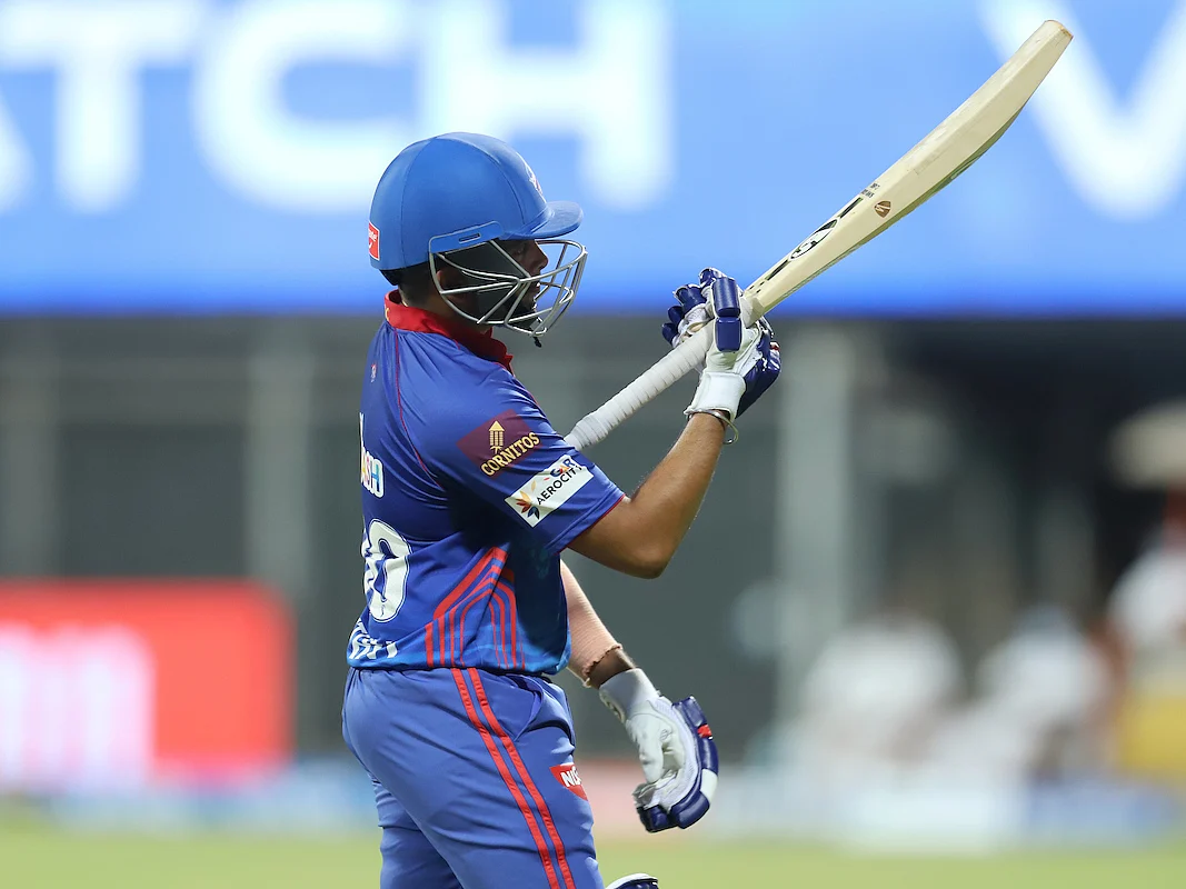 IPL 2021 : ப்ரித்வி ஷா... ''சாப்பாட்டு ராமன்'' என மீம்களால் அவமானப்பட்டவன் மீண்டு எழுந்தது எப்படி?!