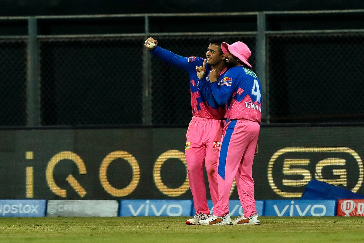 RR v KKR