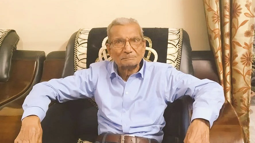 நாராயண் தபல்கர்