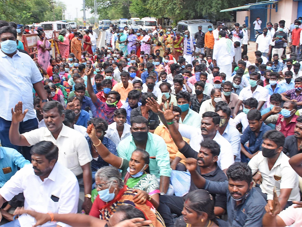 கோயில்... ஜெயில்... தொடர் கொலைகள்... பதற்றத்தில் நெல்லை!