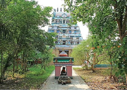 திருக்கோழம்பம்