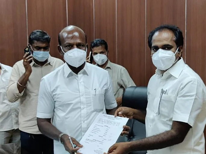 புதுக்கோட்டை:"மக்களுக்கு சிறப்பான சிகிச்சை கிடைக்கணும்"- சுற்றுச்சூழல்துறை அமைச்சர் வைத்த கோரிக்கை!