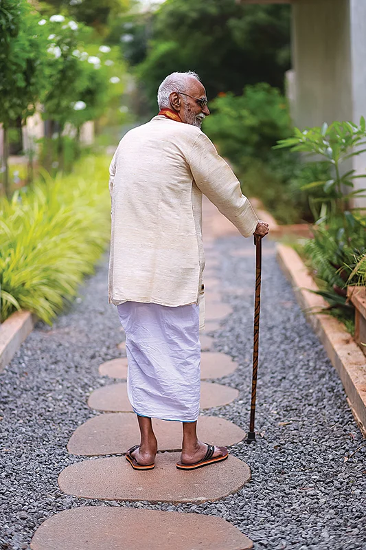 “எனக்கு இலக்கிய தாகம், லட்சியம் கொஞ்சமும் கிடையாது!”