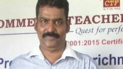 ஆசிரியர் ராஜகோபாலன்