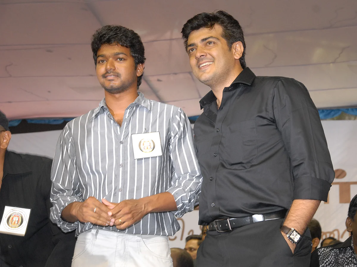 விஜய்யின் வளர்ச்சிக்கு காரணம் அஜித்?! ''நண்பர் அஜித்துக்கு'' விஜய் ரசிகரின் பிறந்தநாள் வாழ்த்து!