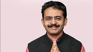 ராஜீவ் சாதவ்
