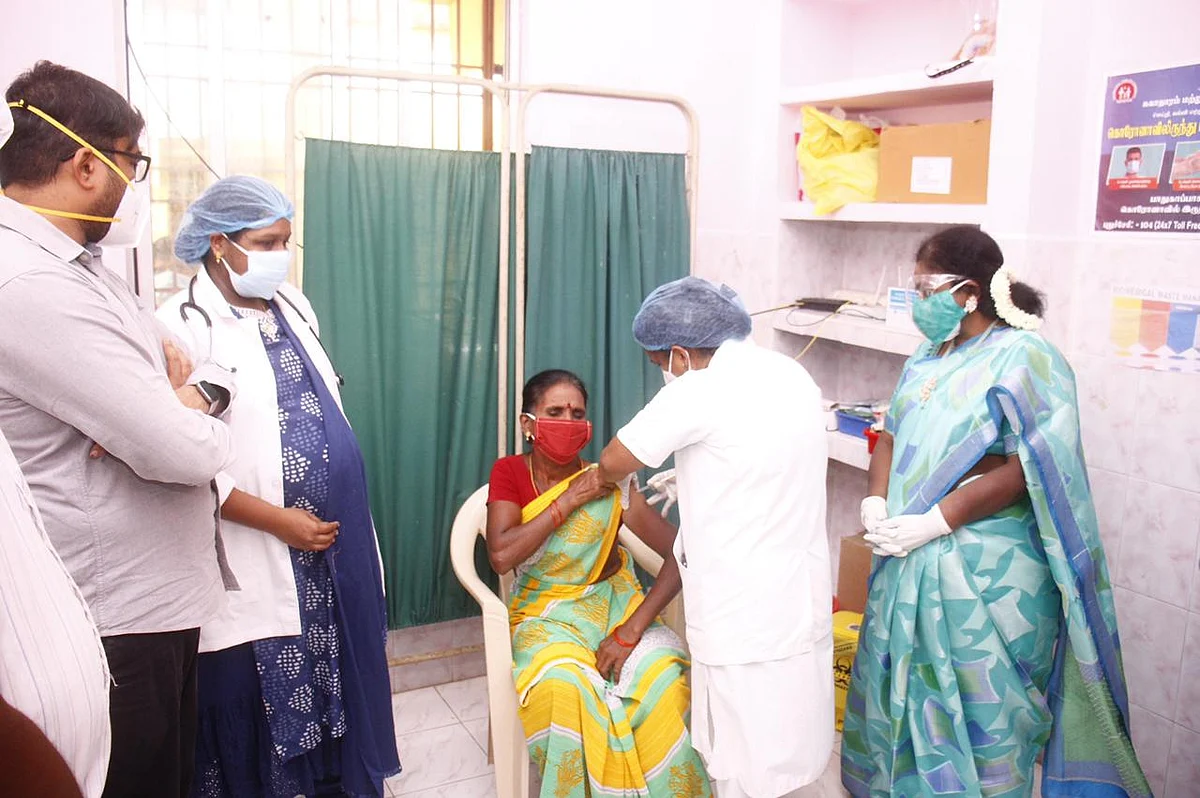 தடுப்பூசி முகாம்