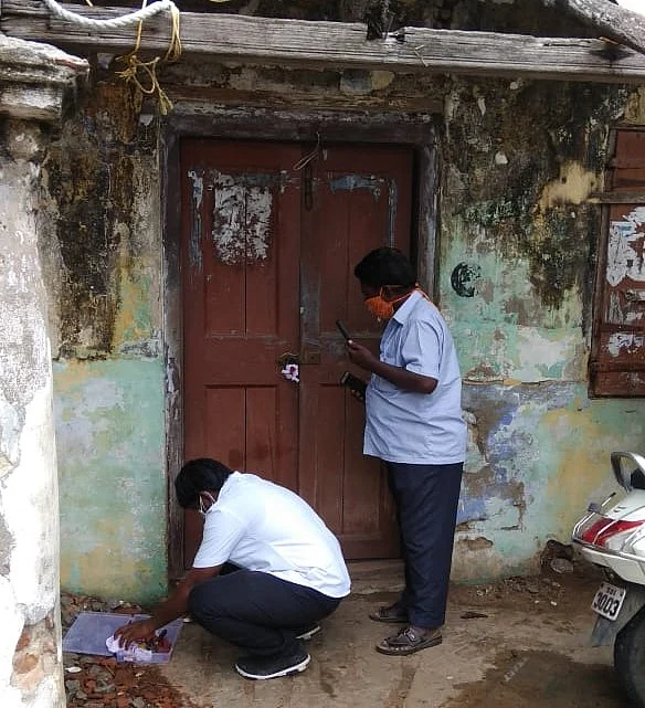 மருத்துவர் புகழேந்தியின் மருத்துவமனை