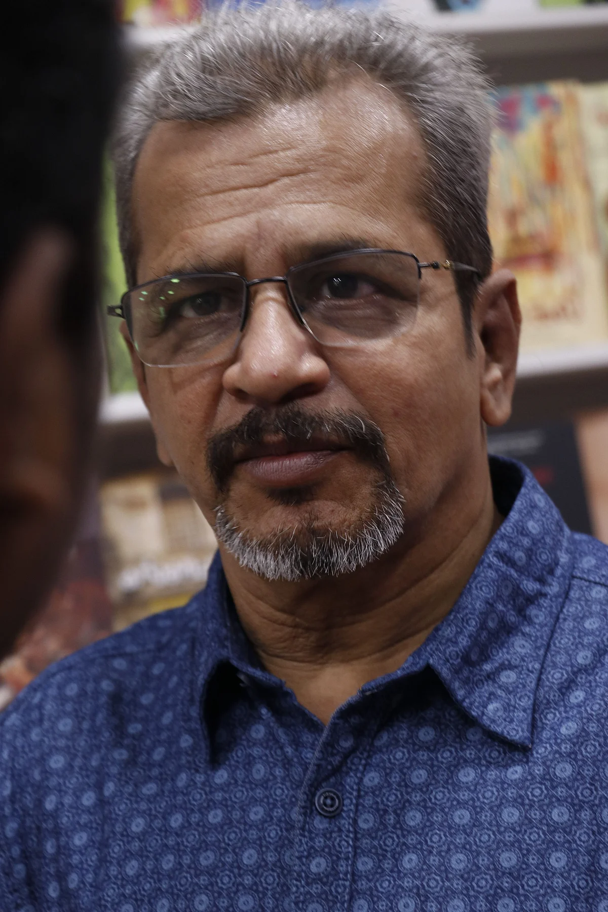"முதல்தடவையாக எழுத்தைத் தப்பிக்கும் மார்க்கமாகப் பார்க்கிறேன்"