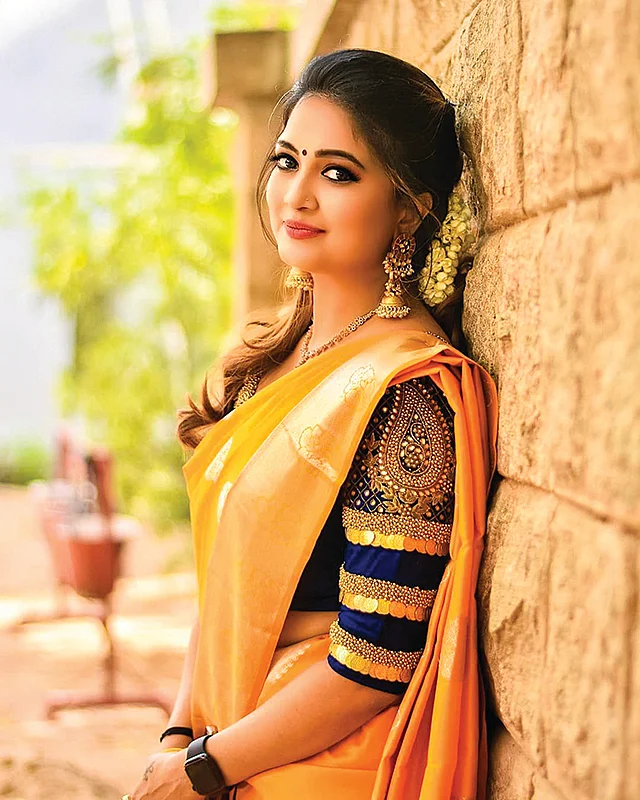 விகடன் TV: ரிமோட் பட்டன்